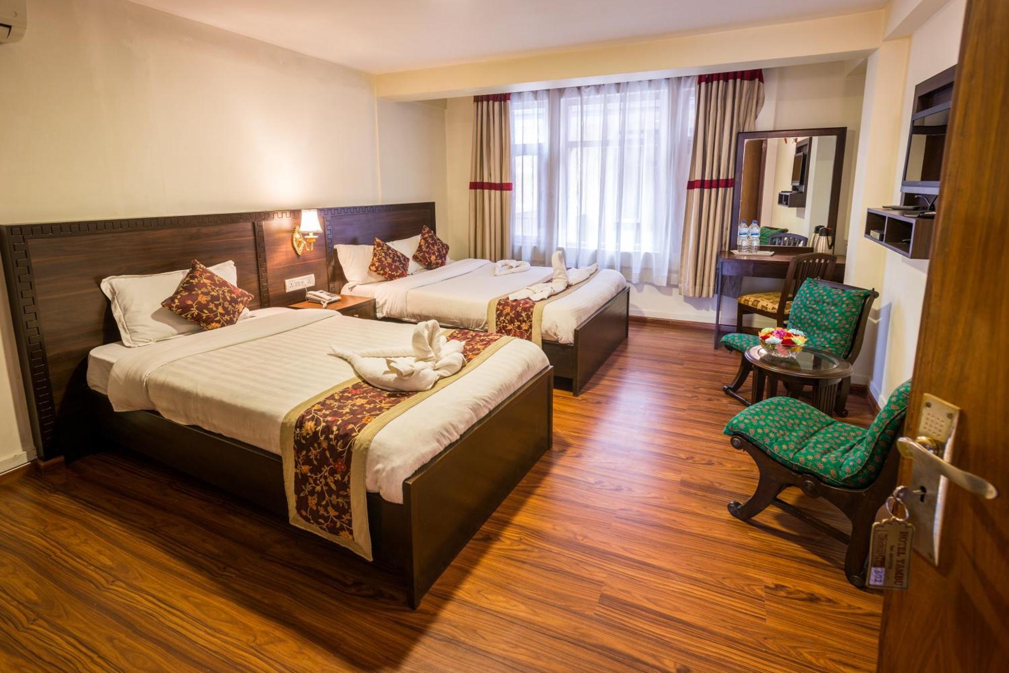 Hotel Yambu Katmandu Kültér fotó
